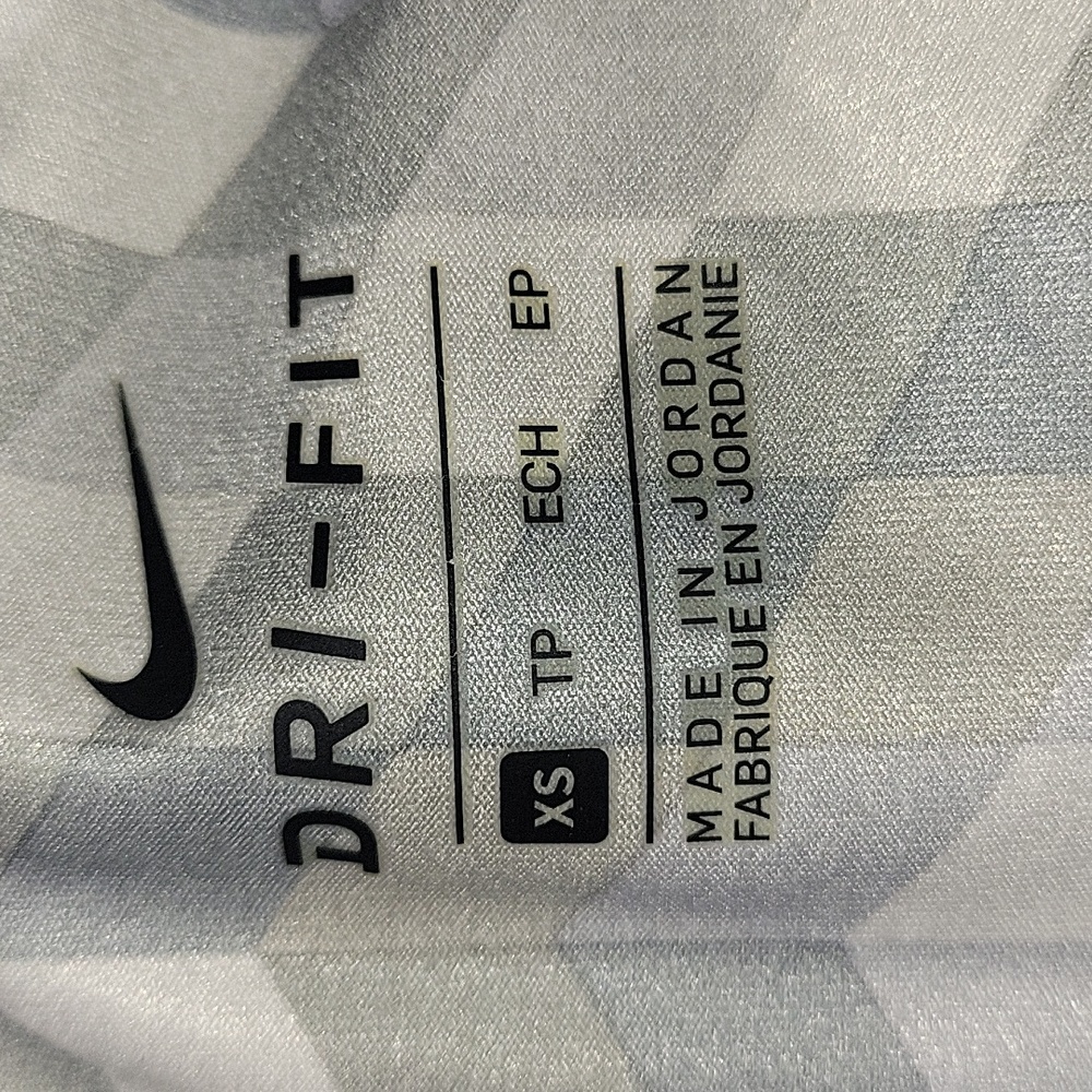 NIKE Dri- Fit Active pants LIKE NEW EXCELLENT CONDITION Size XS - Picture 3 of 7